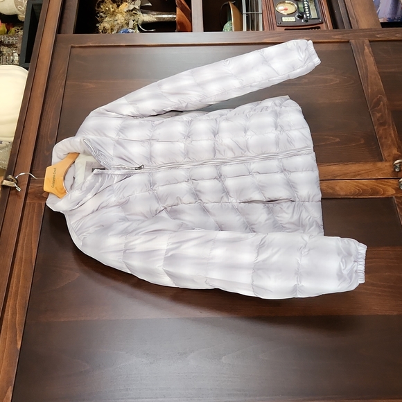 Eddie Bauer Coat - Picture 2 of 11